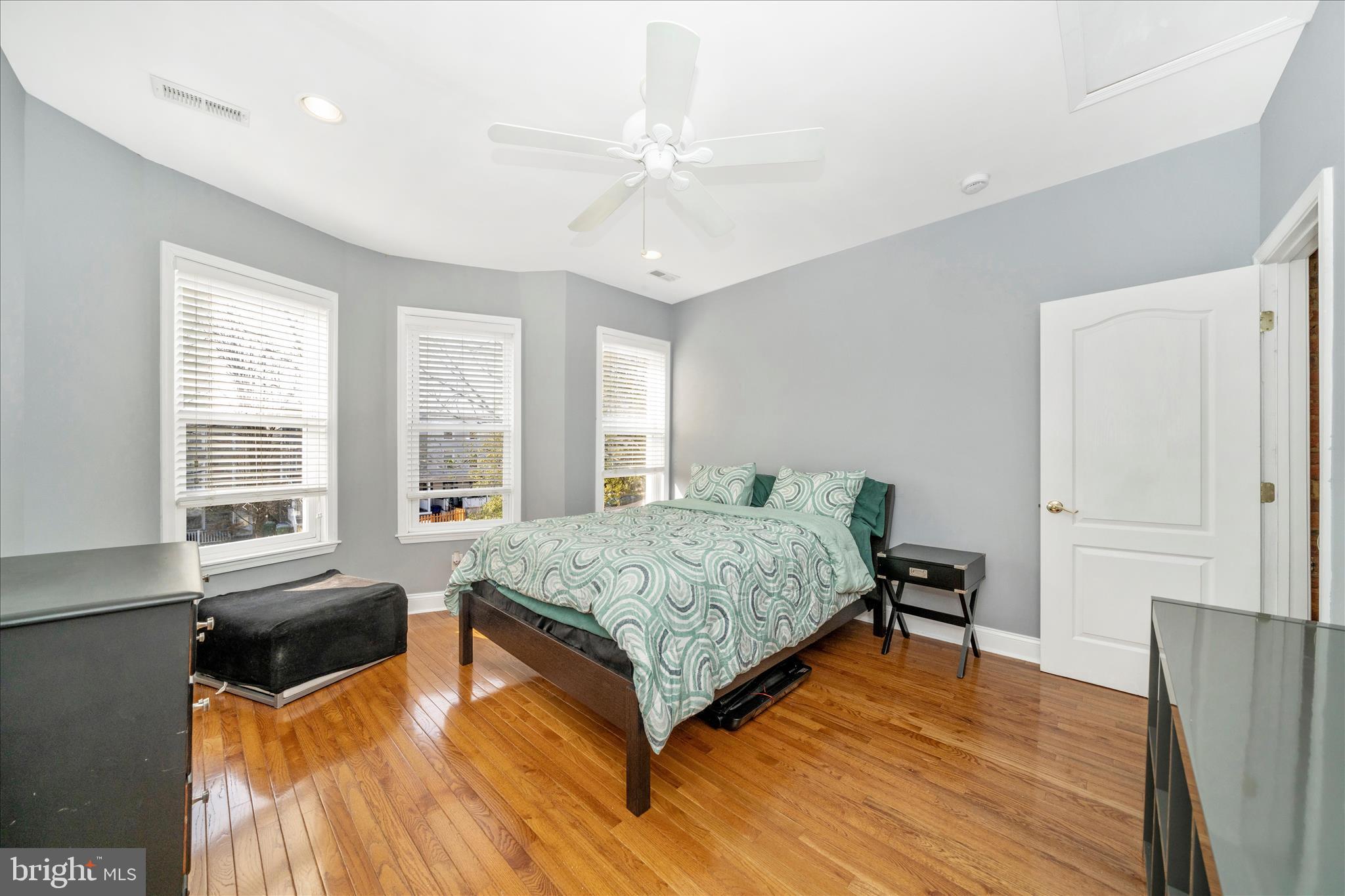 HAMPDEN HISTORIC DISTRICT - Residential