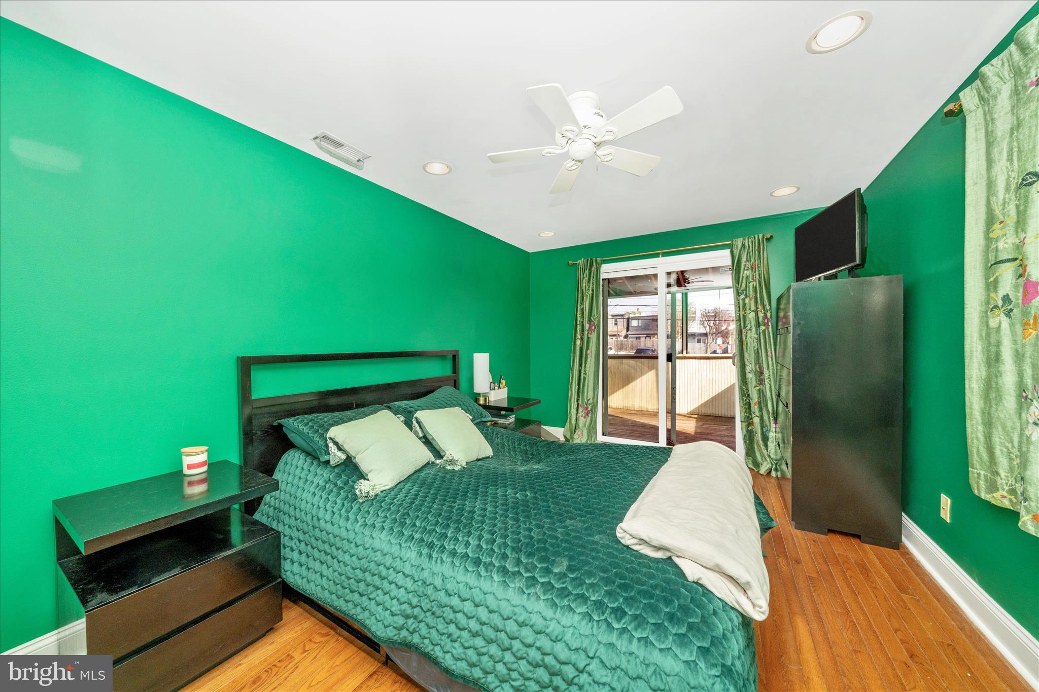 HAMPDEN HISTORIC DISTRICT - Residential