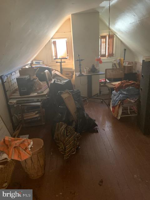 IRVINGTON - Residential