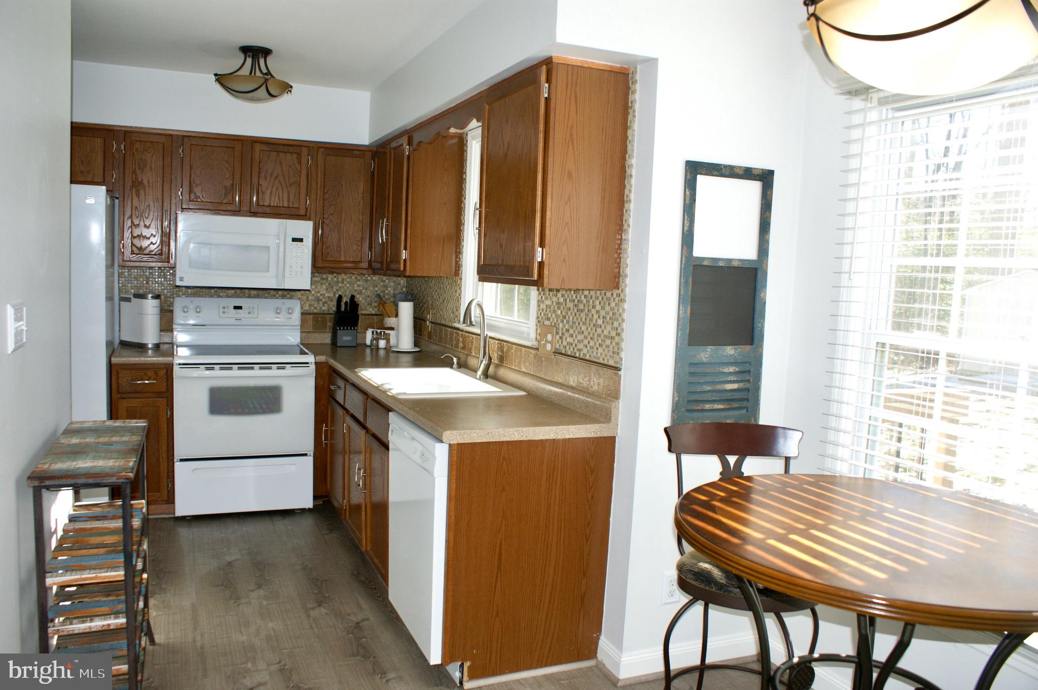 HOLLEYBROOKE/COBBLESTONE - Residential