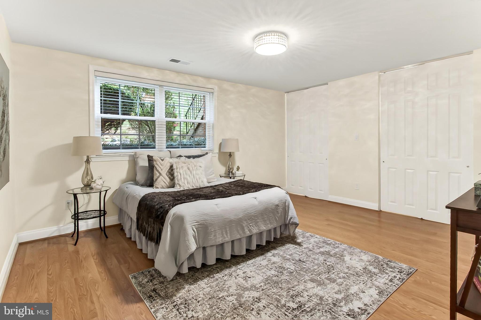 WOODWALK - Residential