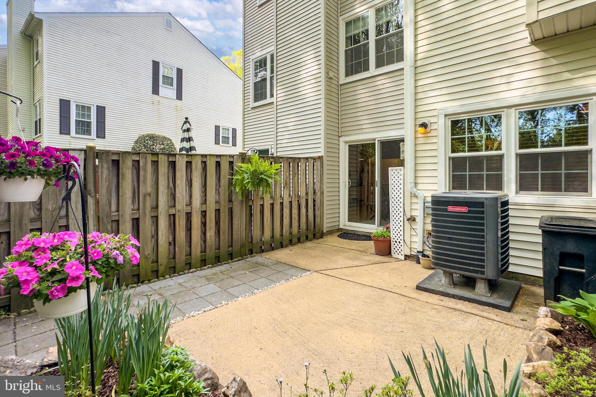 WOODWALK - Residential