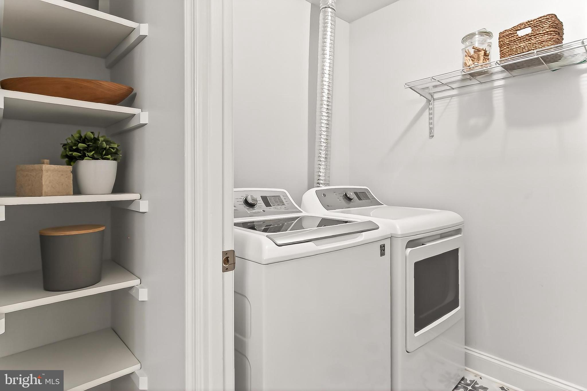 WOODWALK - Residential