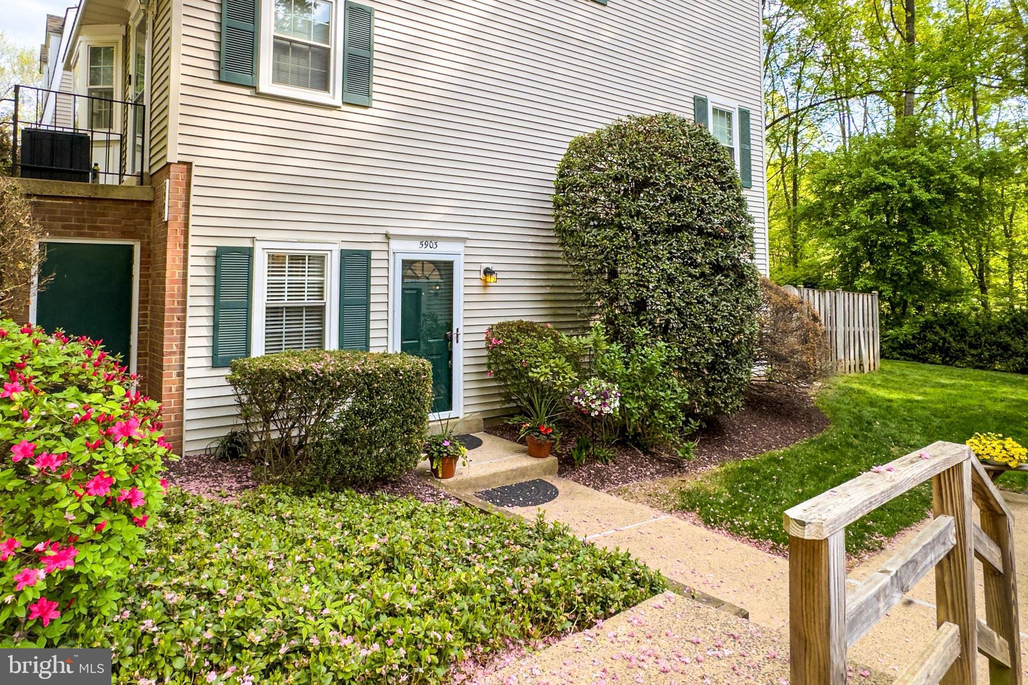 5903 FIRST LANDING WAY 174