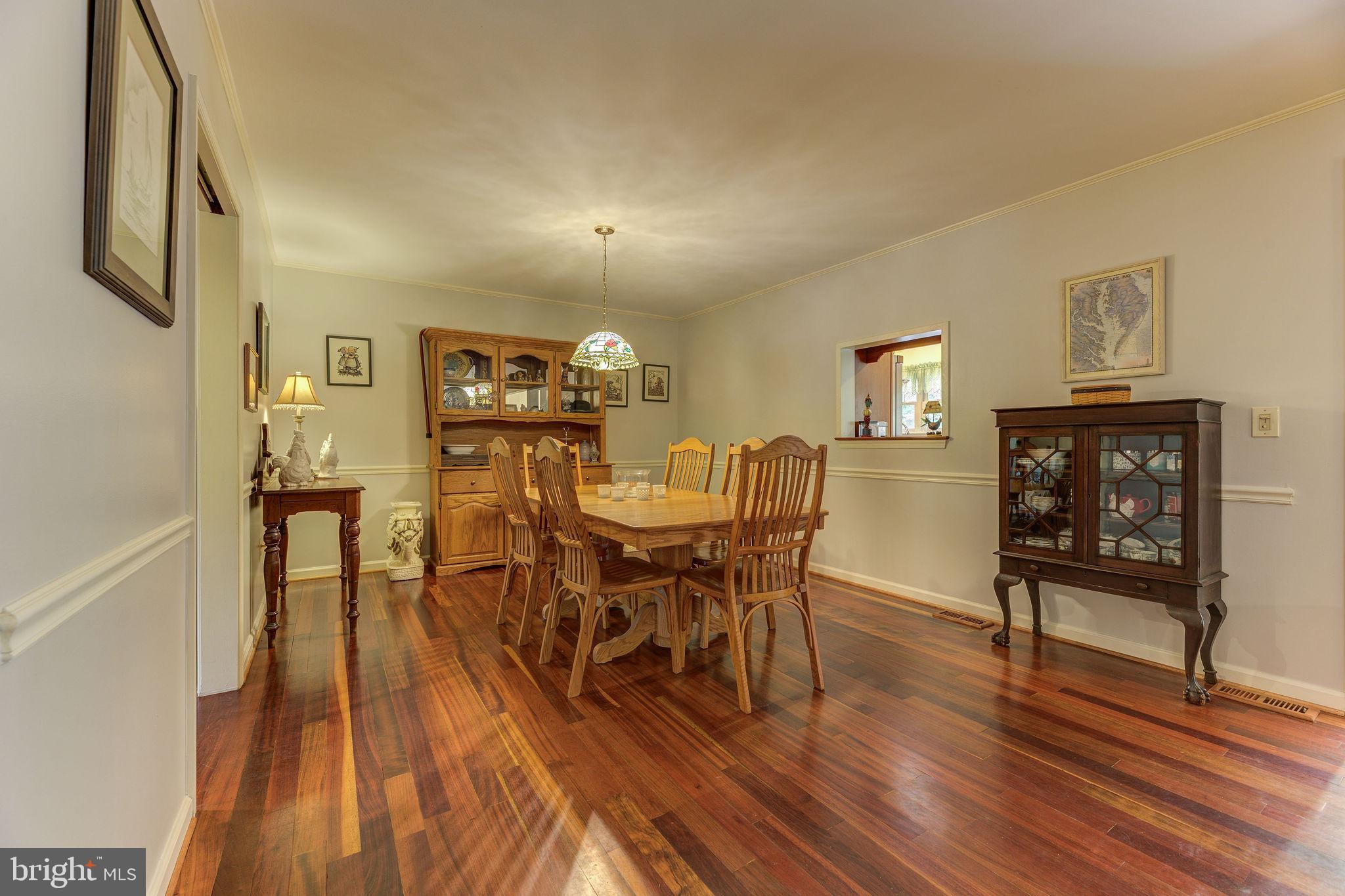 ASHWOOD MANOR - Residential