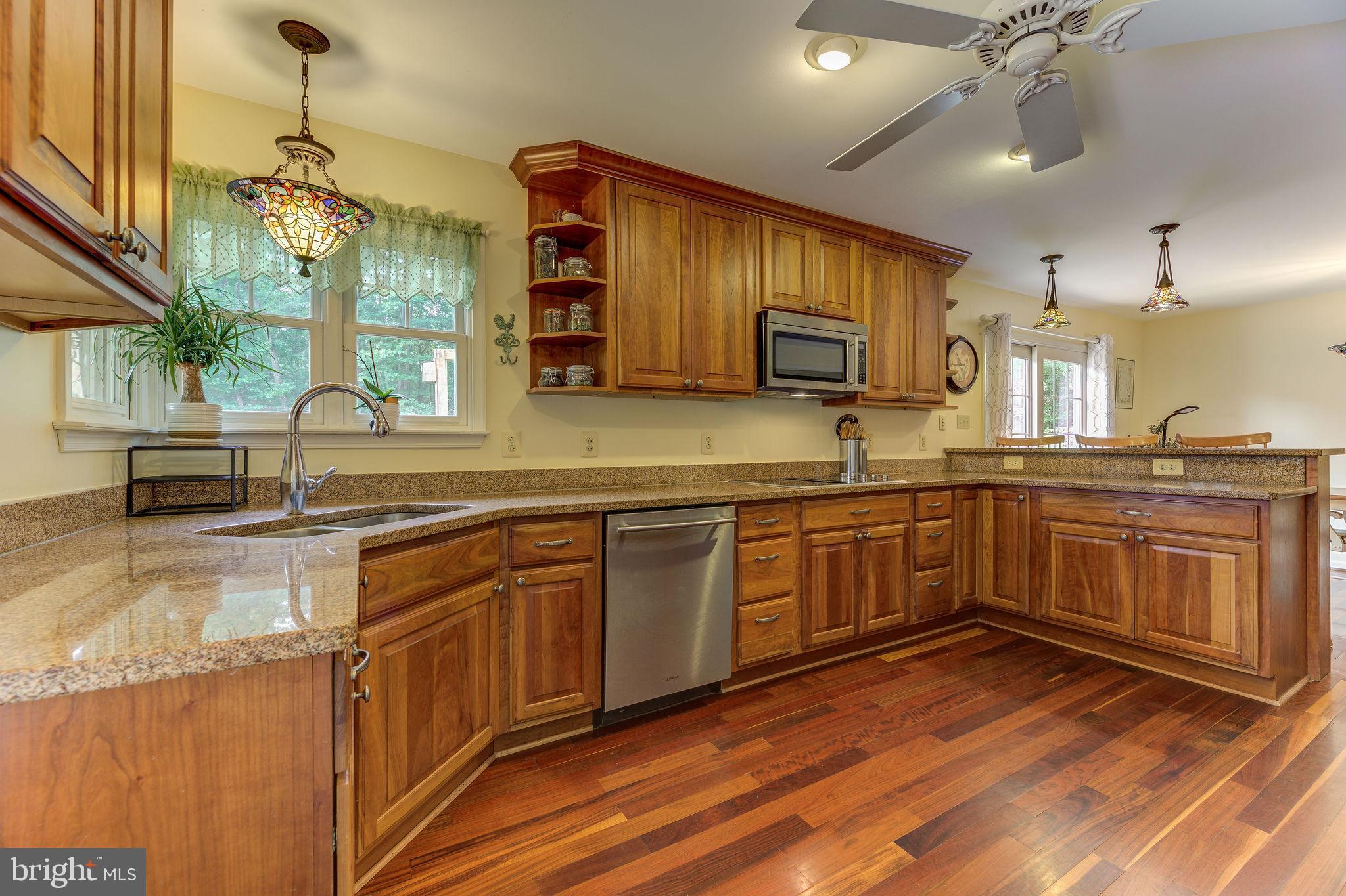 3130 ASHWOOD DRIVE