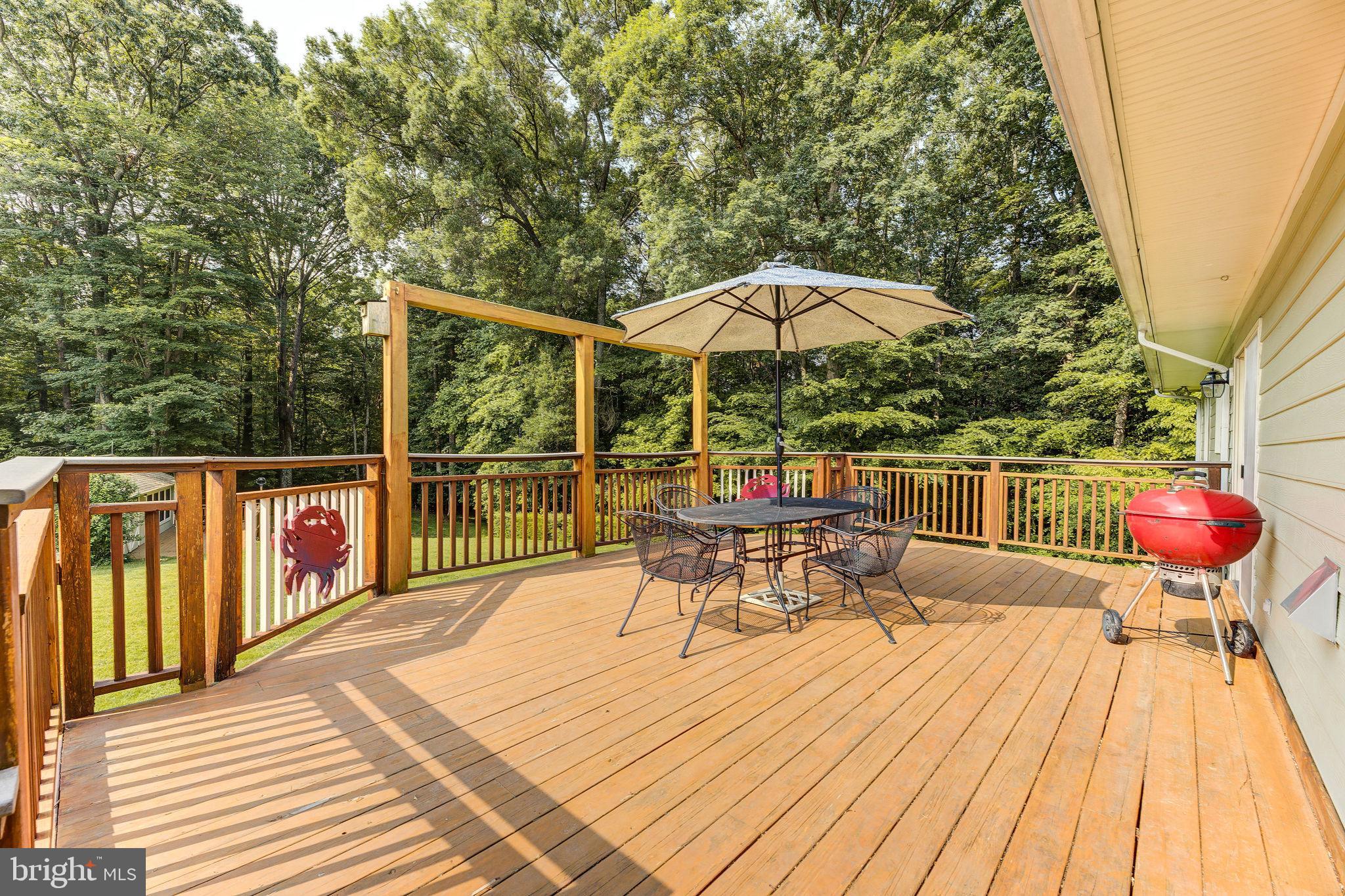 ASHWOOD MANOR - Residential