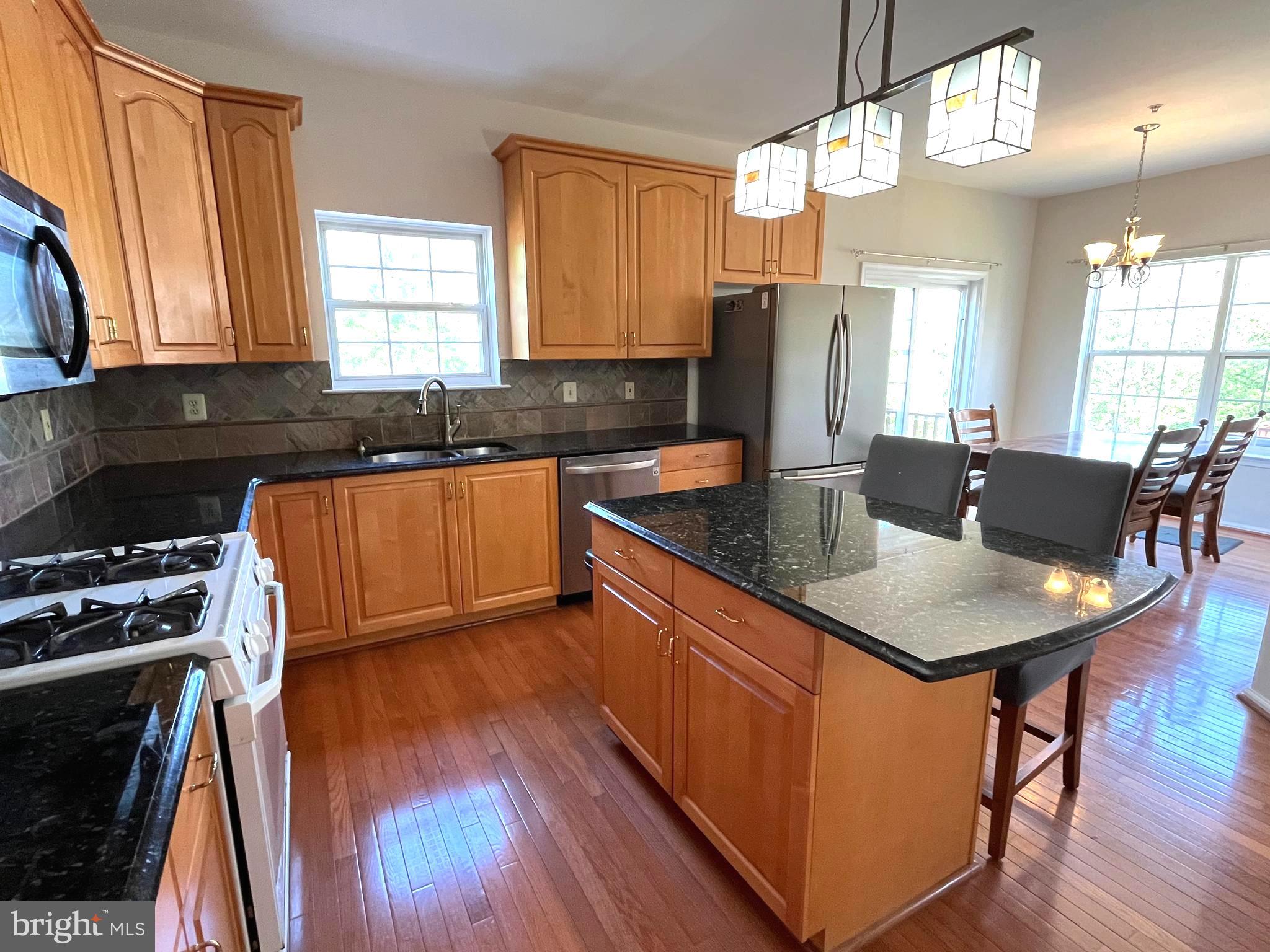 DEER CREEK - Residential Lease