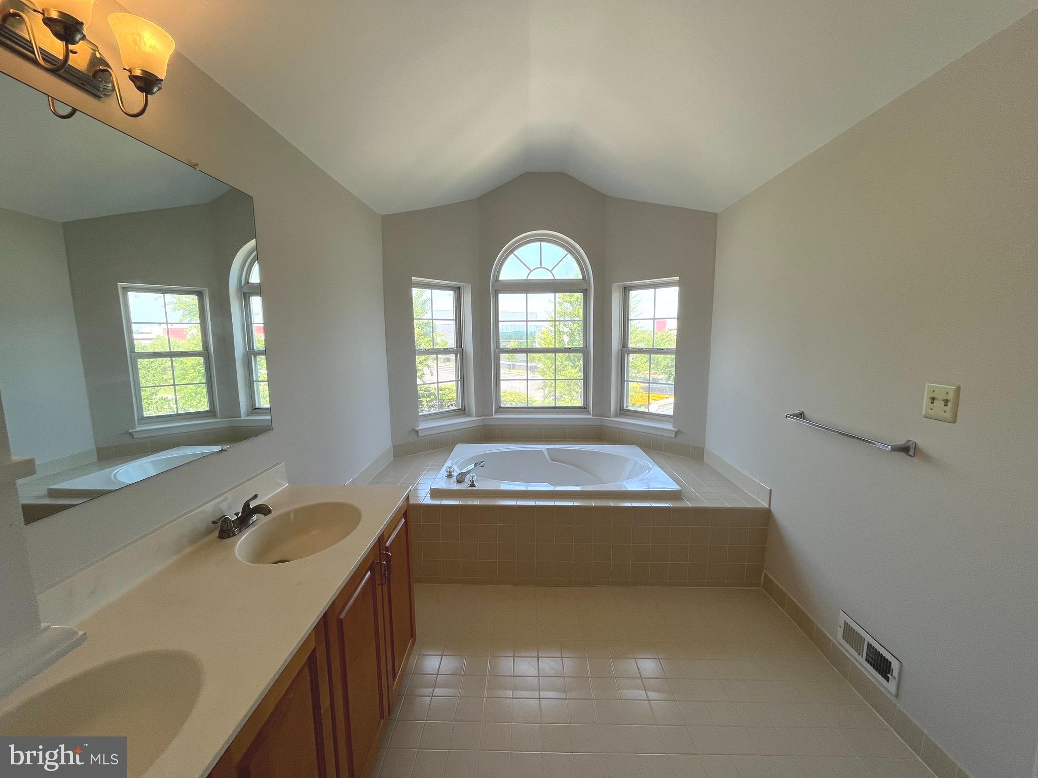 DEER CREEK - Residential Lease