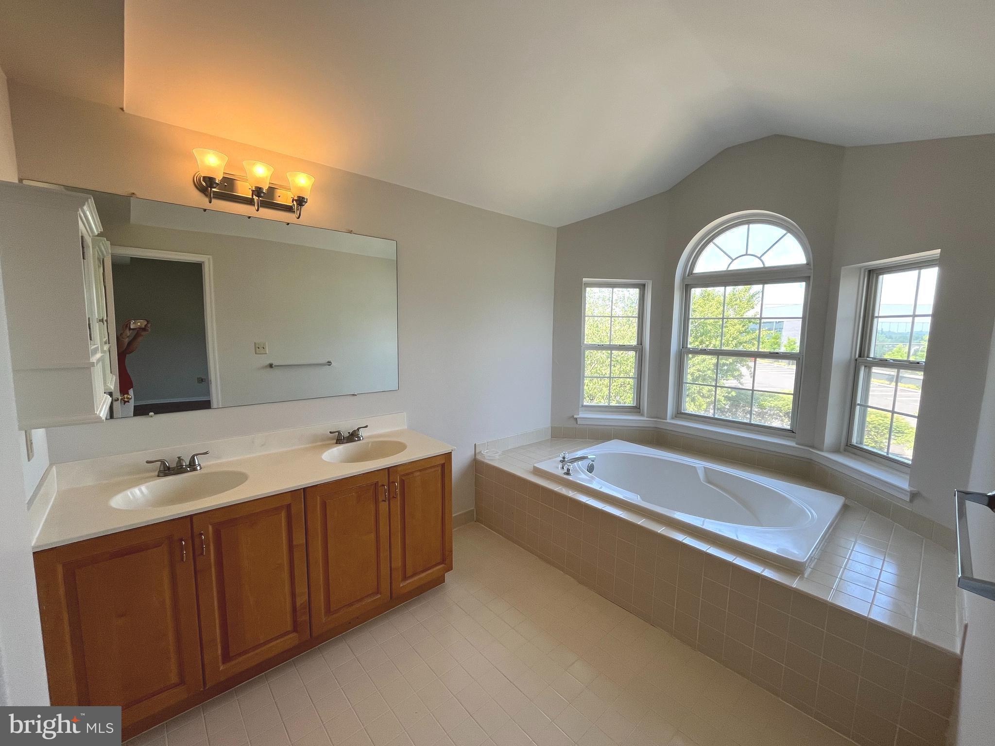 DEER CREEK - Residential Lease