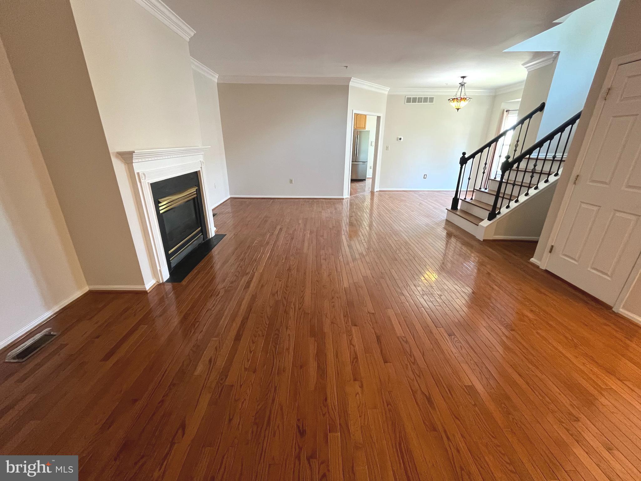 DEER CREEK - Residential Lease