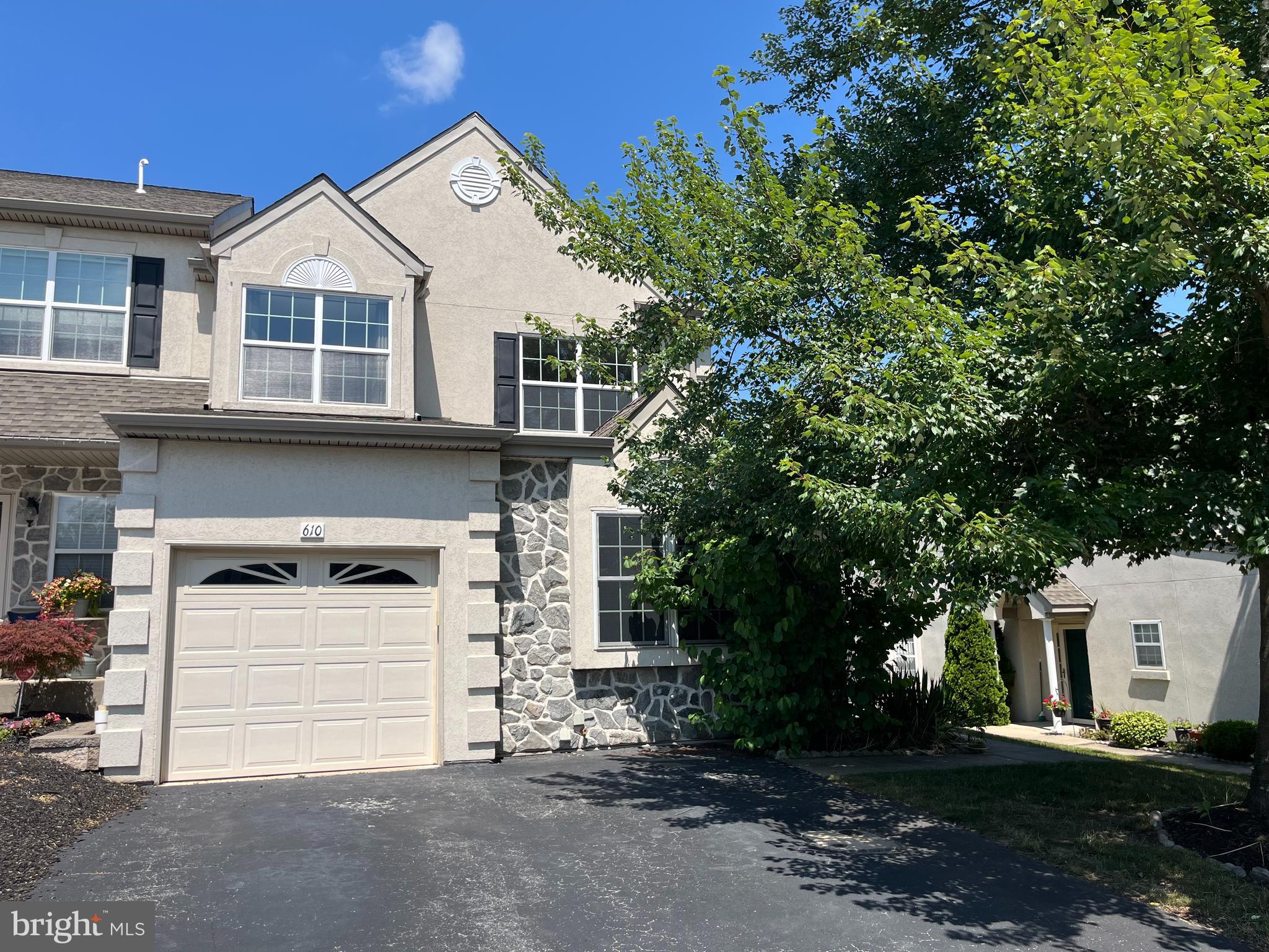 DEER CREEK - Residential Lease