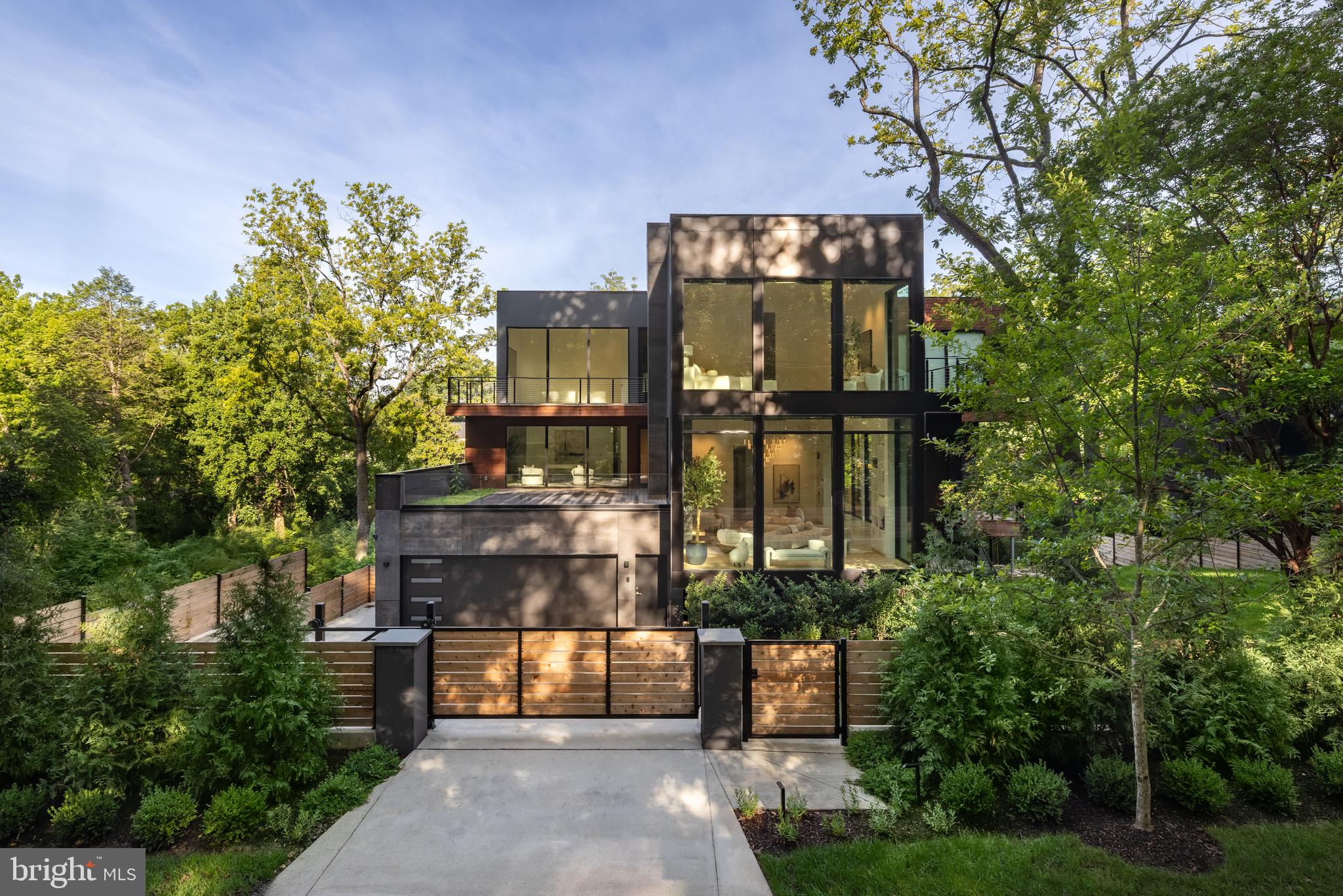 2676 CHAIN BRIDGE ROAD NW