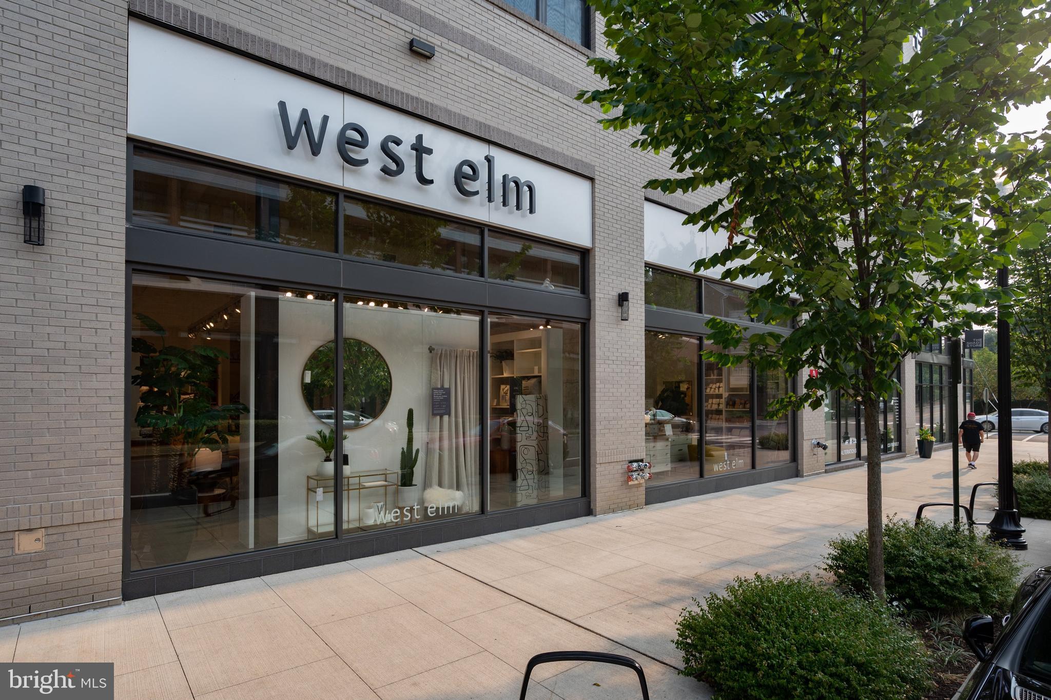 ALEXANDRIA HOUSE - Residential Lease