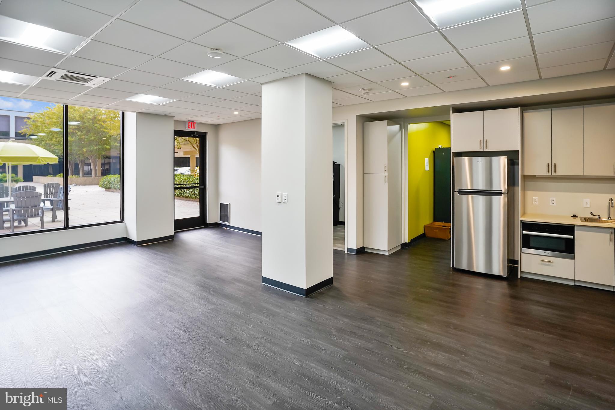 ALEXANDRIA HOUSE - Residential Lease