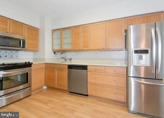 ALEXANDRIA HOUSE - Residential Lease