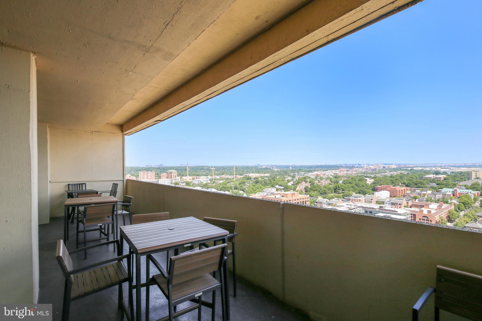 ALEXANDRIA HOUSE - Residential Lease