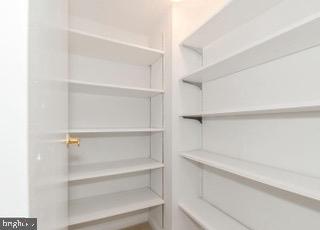 ALEXANDRIA HOUSE - Residential Lease