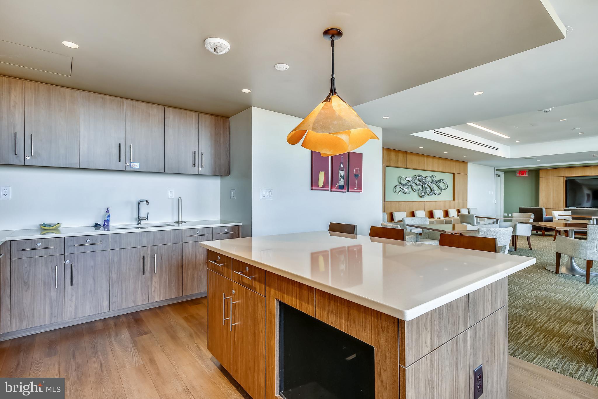 ALEXANDRIA HOUSE - Residential Lease