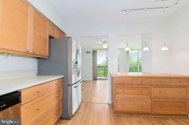 ALEXANDRIA HOUSE - Residential Lease