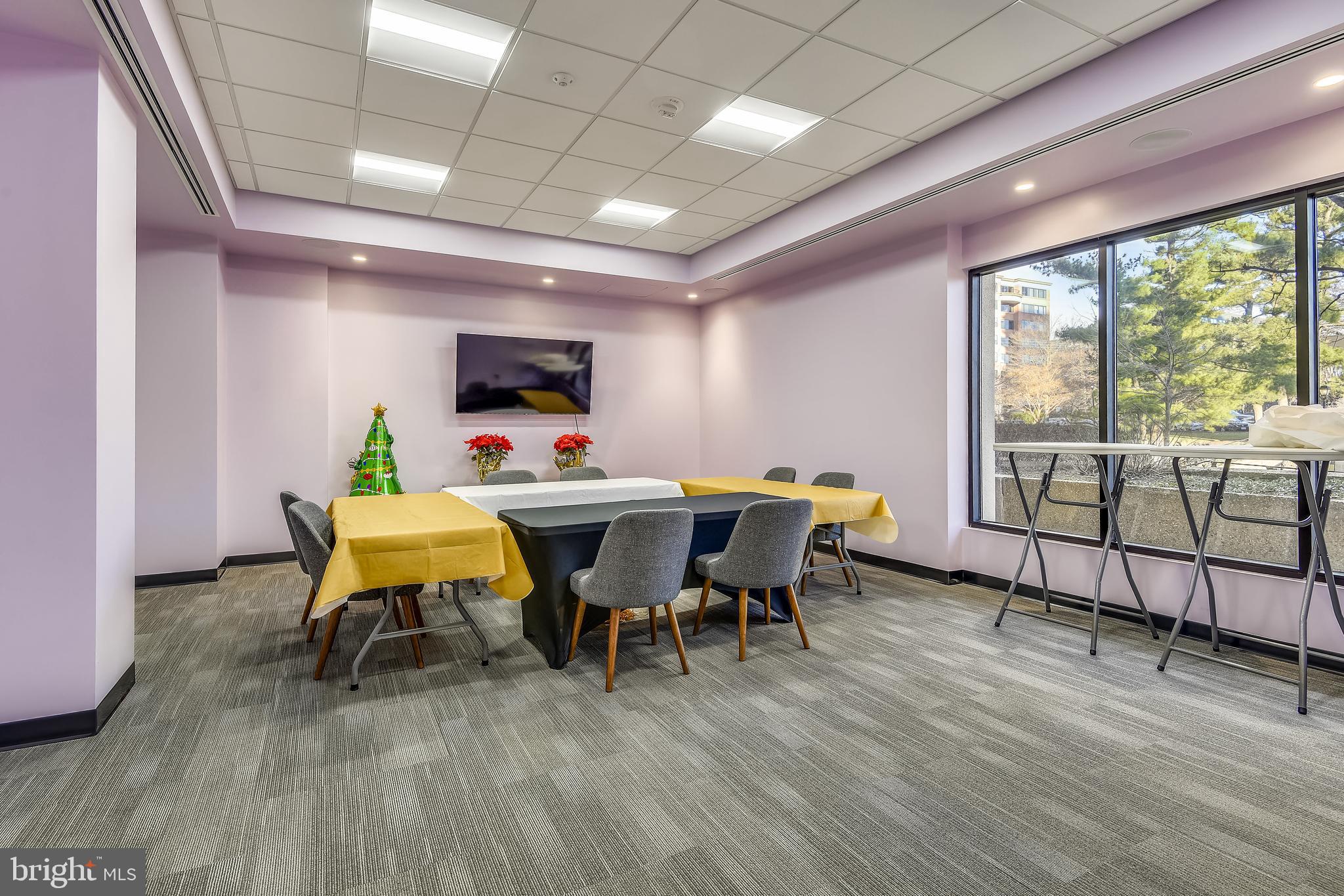 ALEXANDRIA HOUSE - Residential Lease