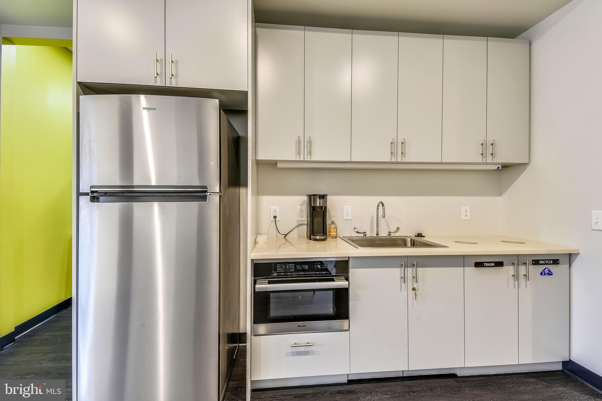 ALEXANDRIA HOUSE - Residential Lease