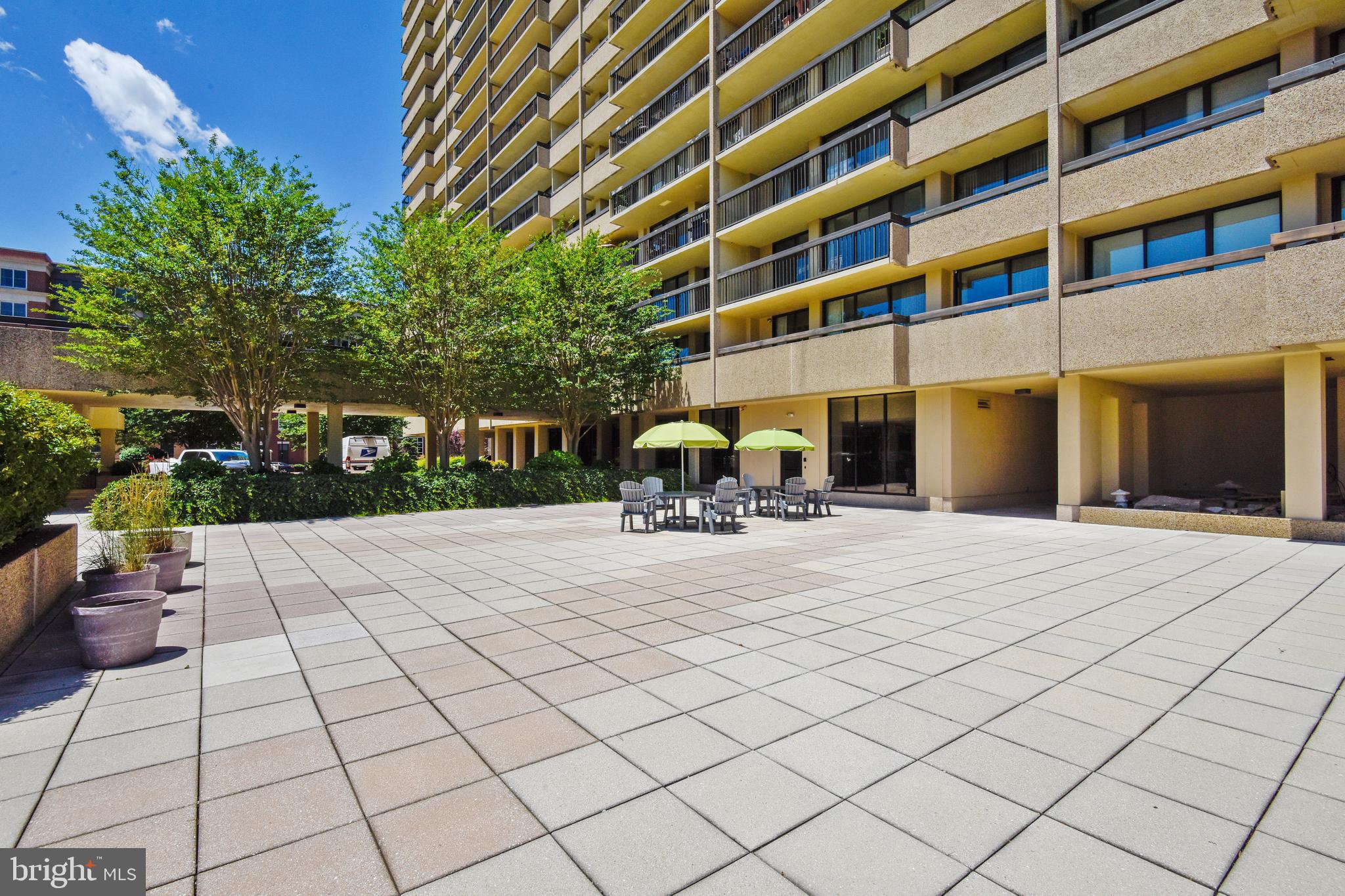 ALEXANDRIA HOUSE - Residential Lease