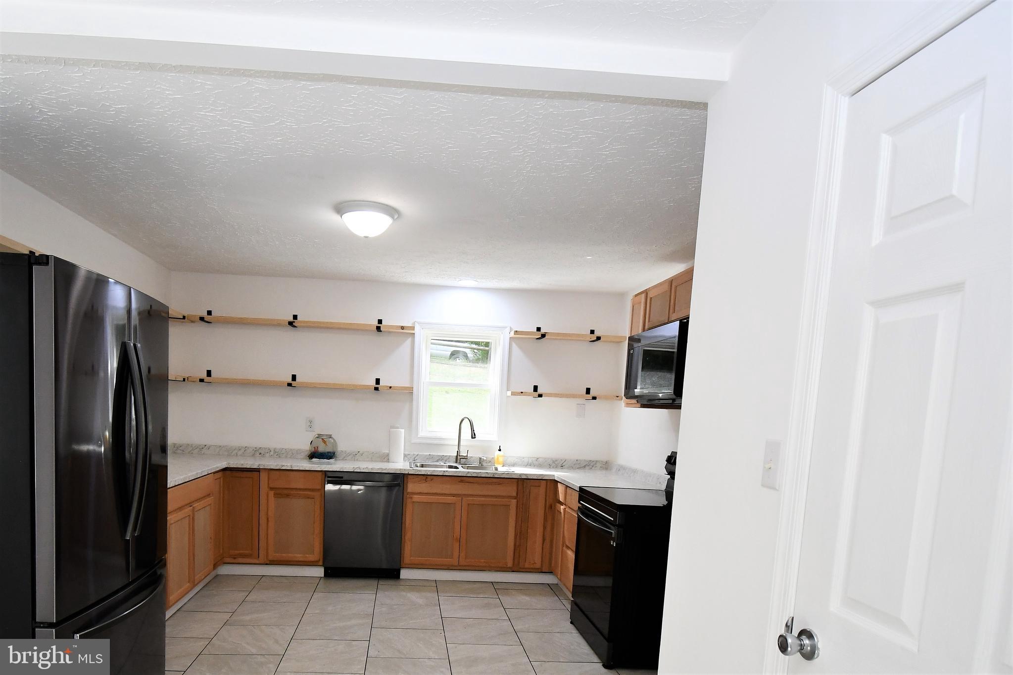 SHENANDOAH  SHORES - Residential