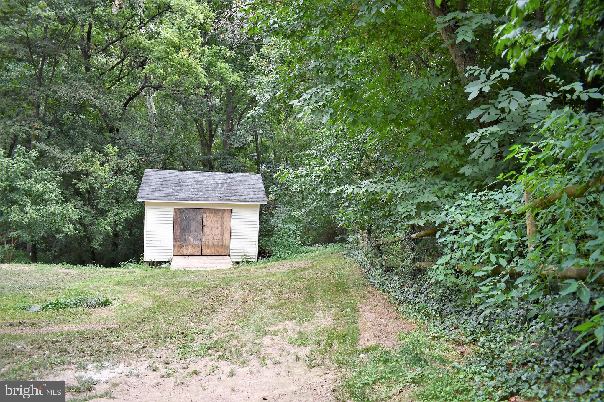 SHENANDOAH  SHORES - Residential