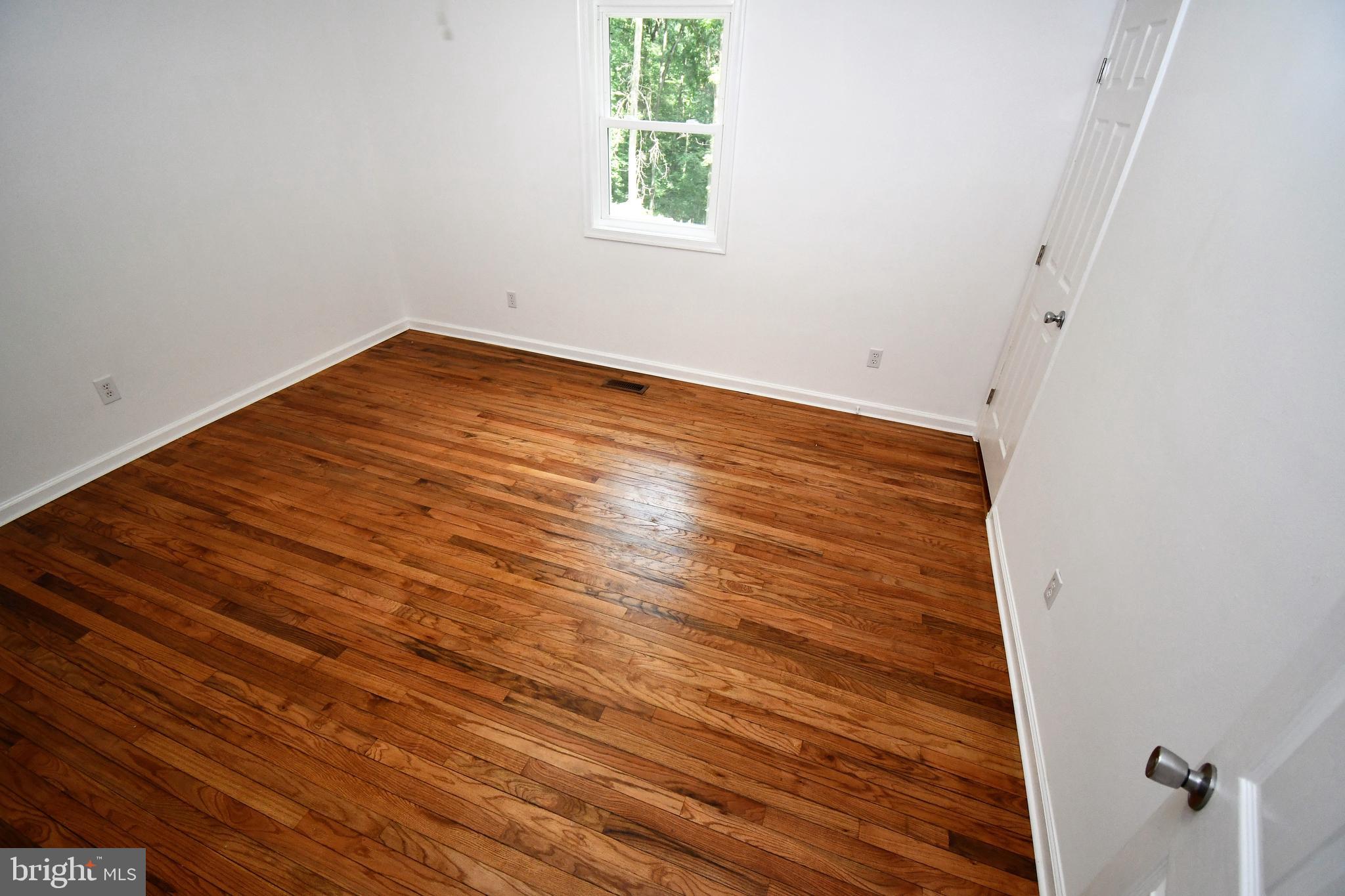 SHENANDOAH  SHORES - Residential