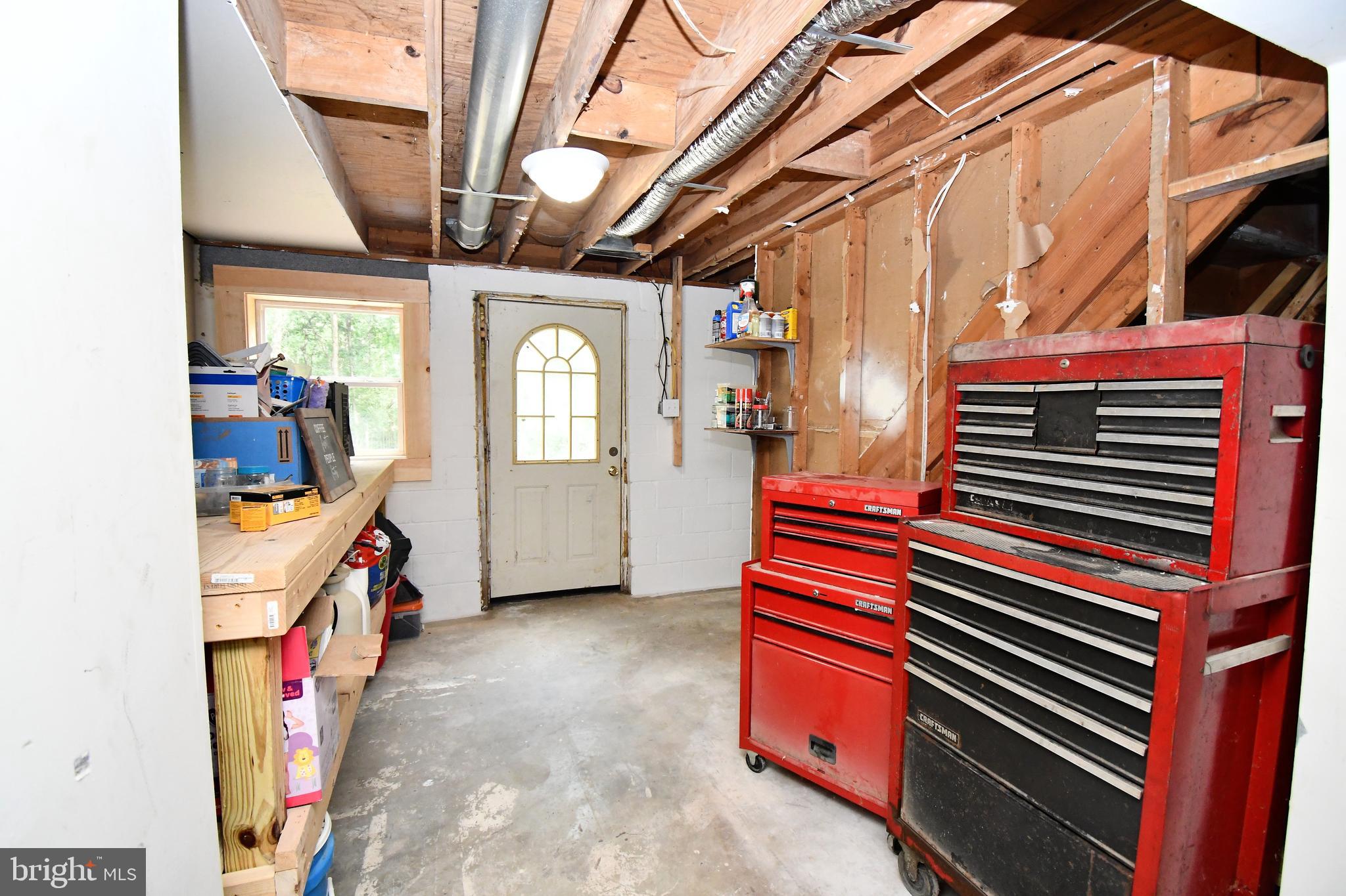 SHENANDOAH  SHORES - Residential