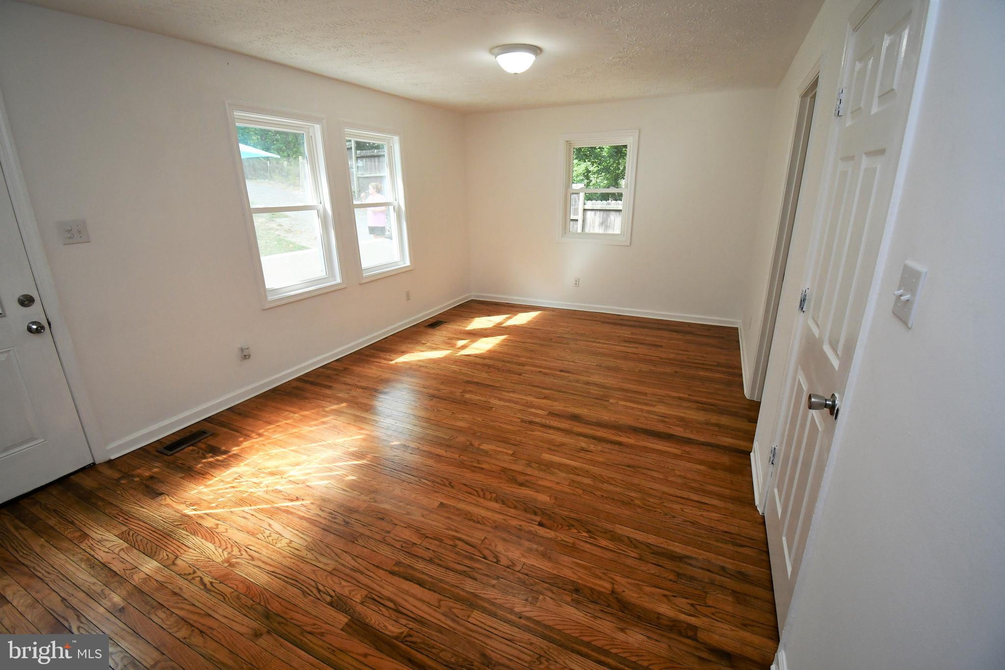 SHENANDOAH  SHORES - Residential