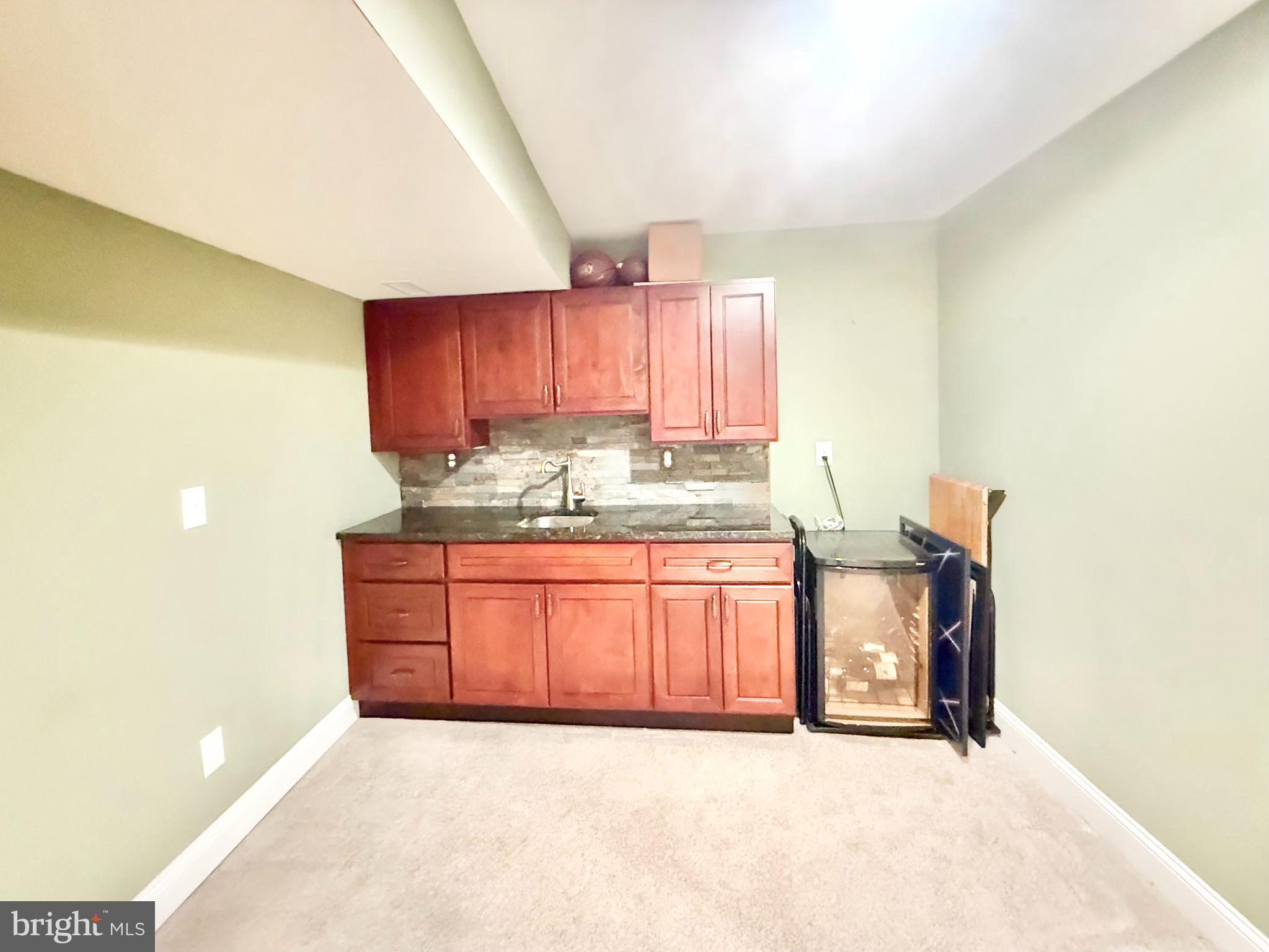 OLDE KENSINGTON - Residential