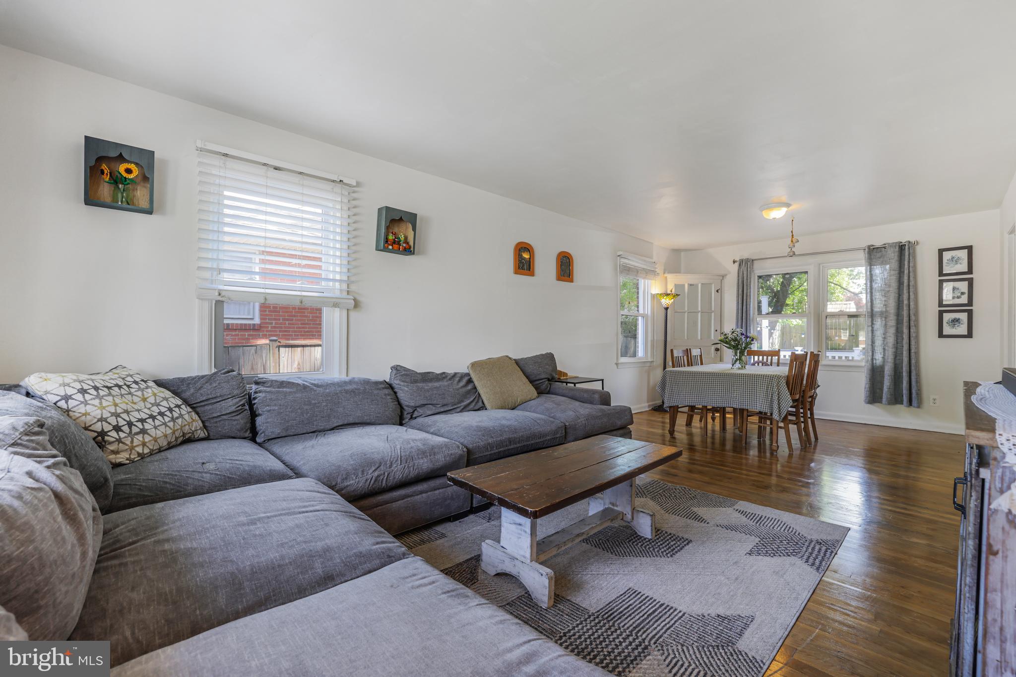 WHEATON WOODS - Residential