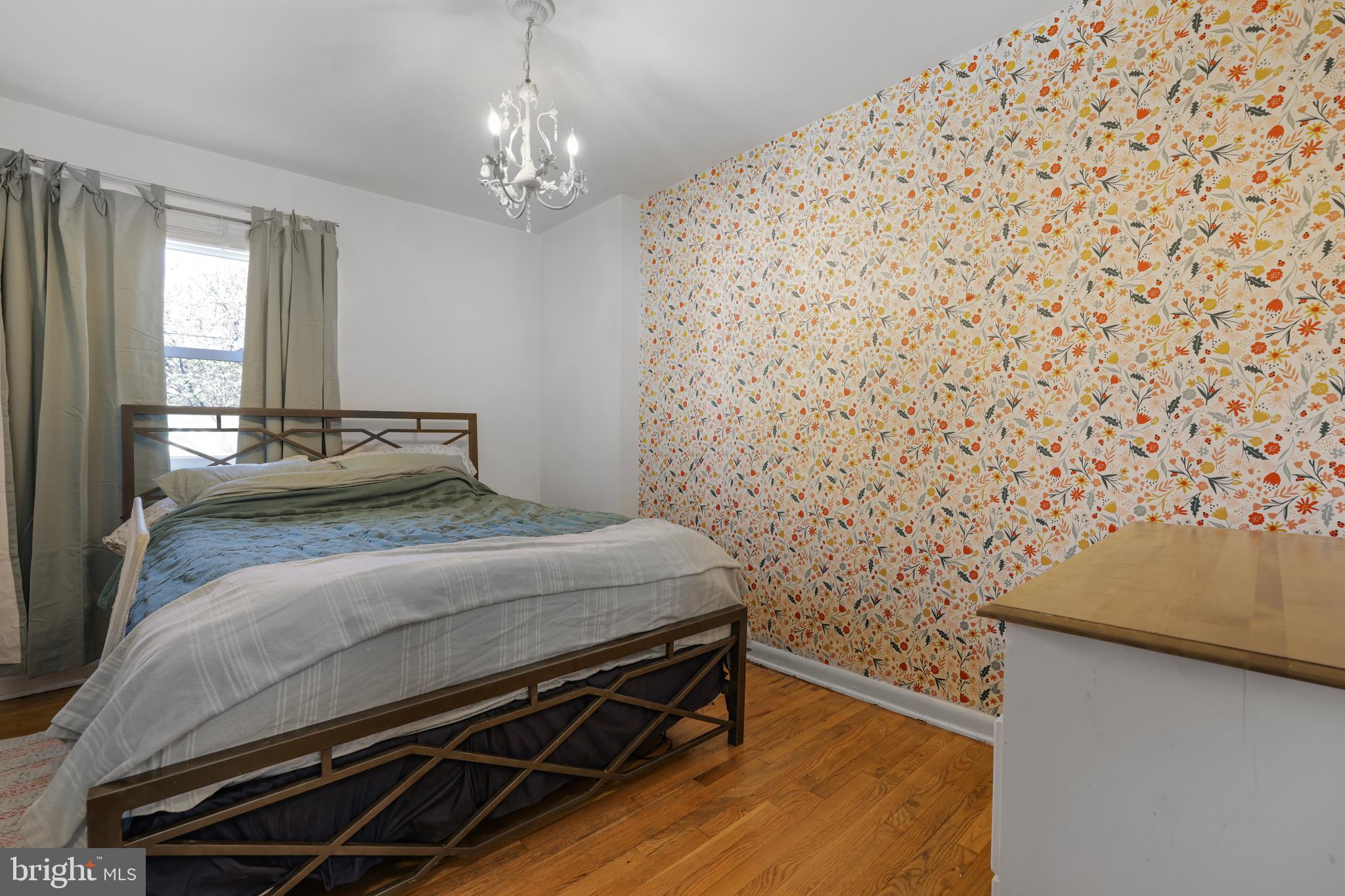 WHEATON WOODS - Residential