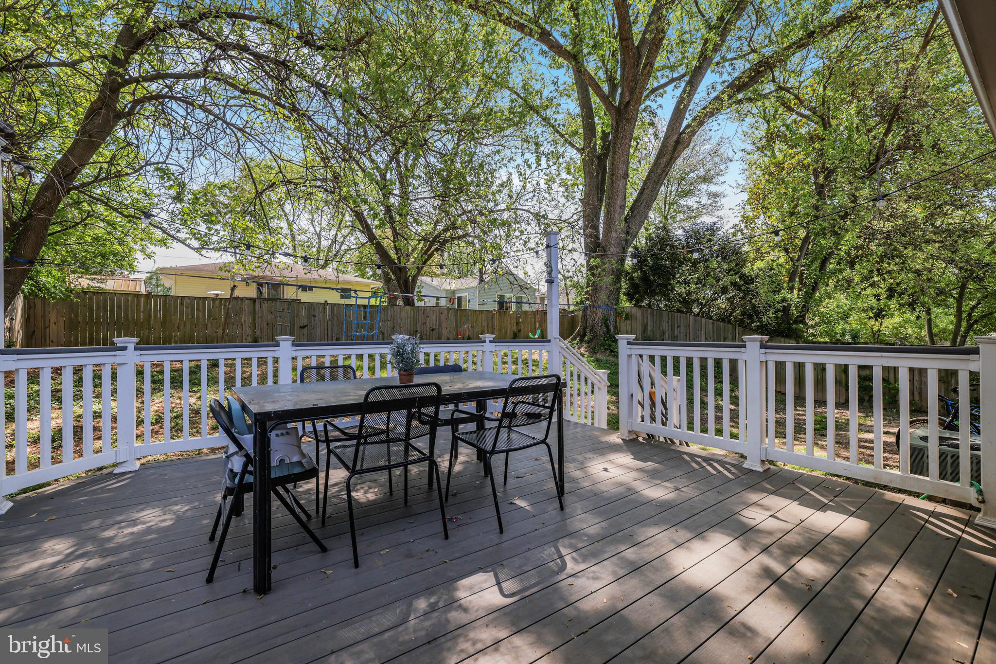 WHEATON WOODS - Residential