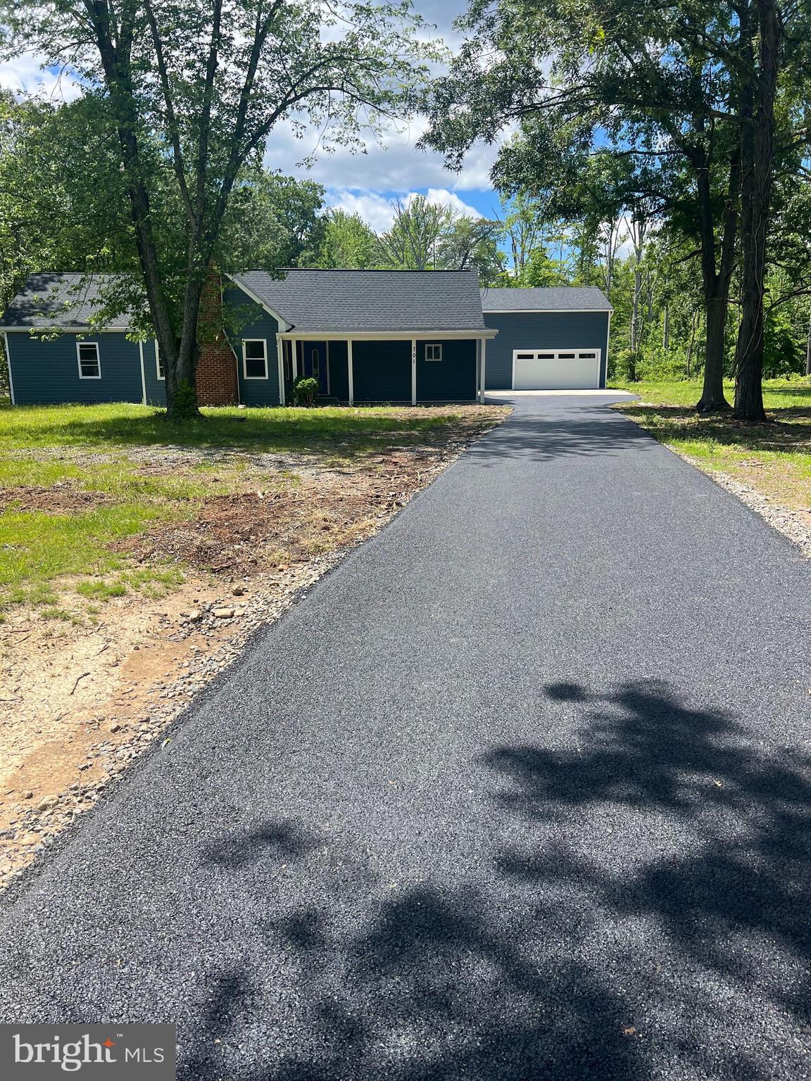 701 FARMINGTON ROAD W