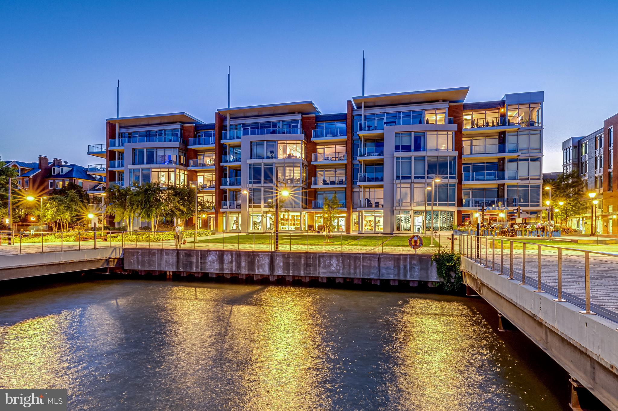 ROBINSON LANDING - Residential