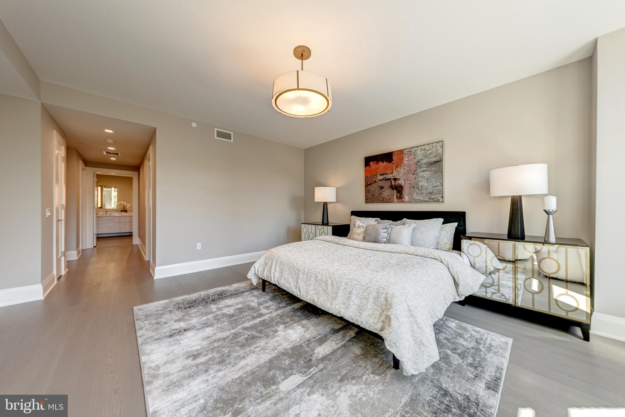 ROBINSON LANDING - Residential