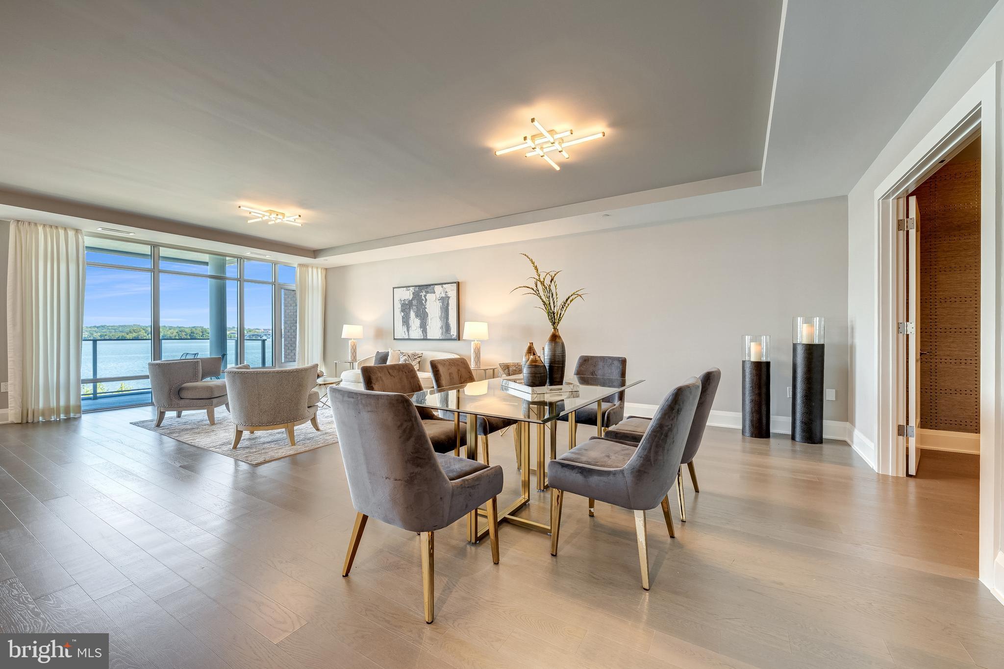 ROBINSON LANDING - Residential