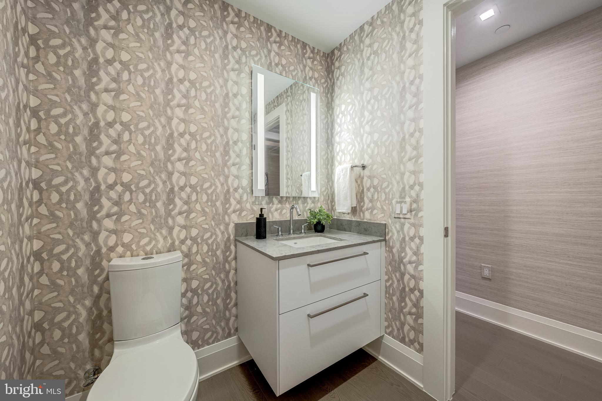 ROBINSON LANDING - Residential