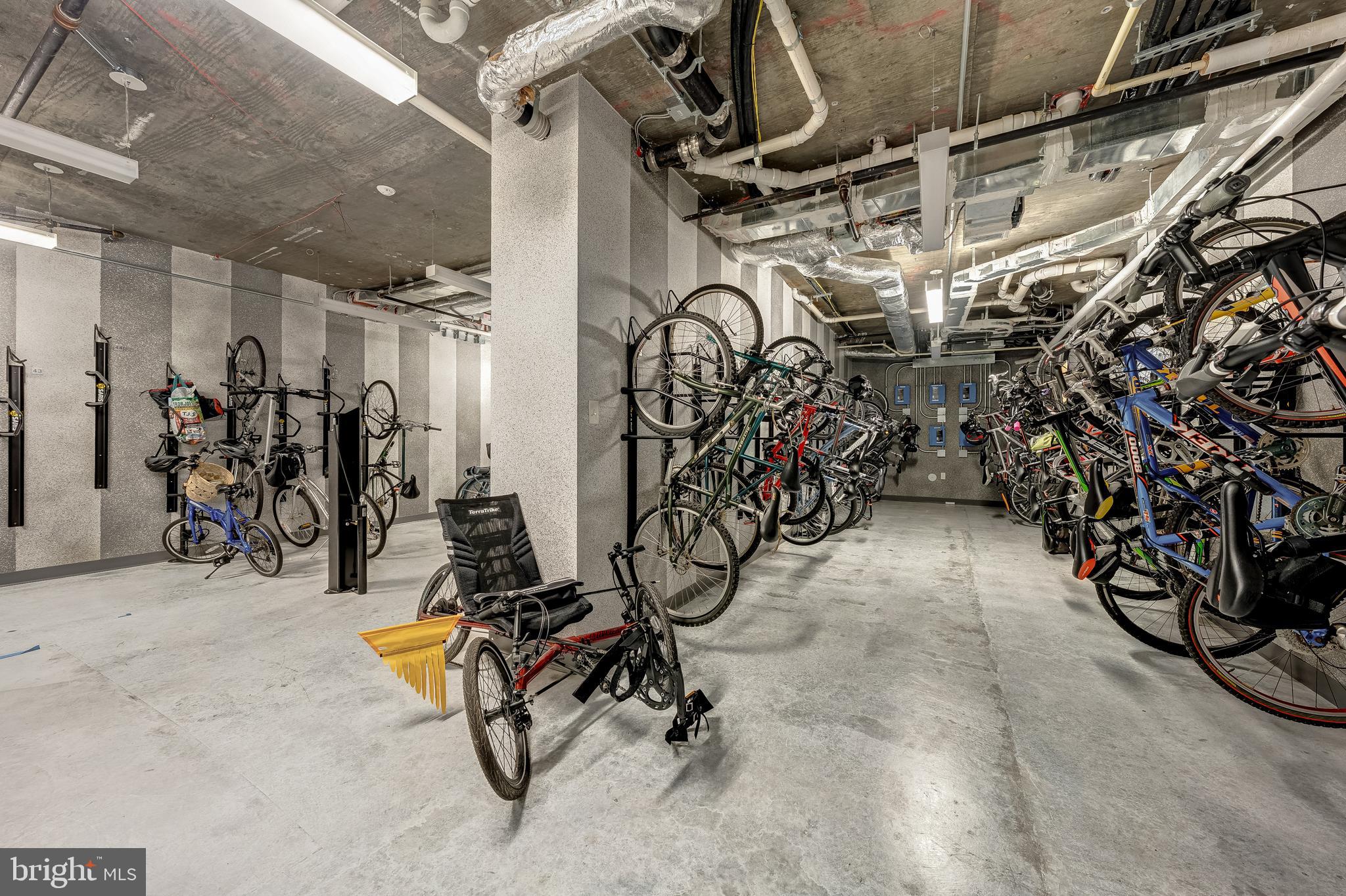 ROBINSON LANDING - Residential