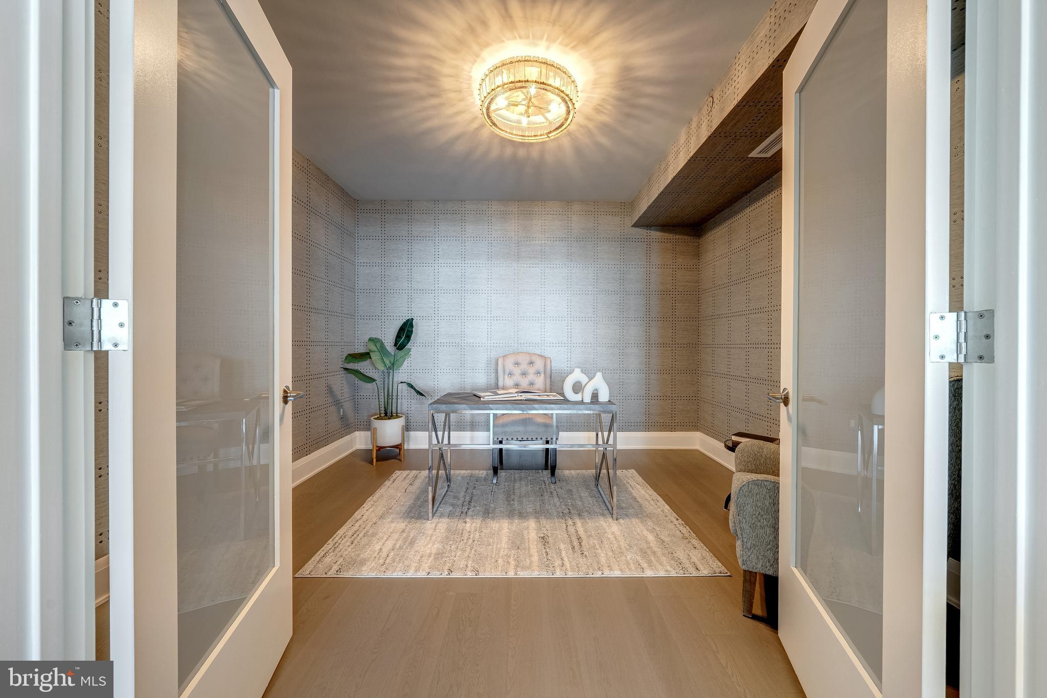 ROBINSON LANDING - Residential