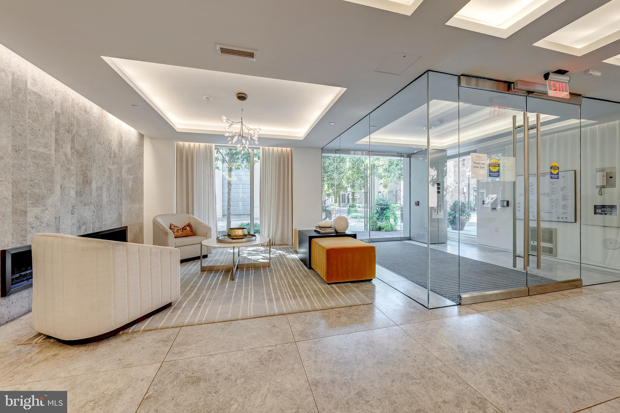 ROBINSON LANDING - Residential