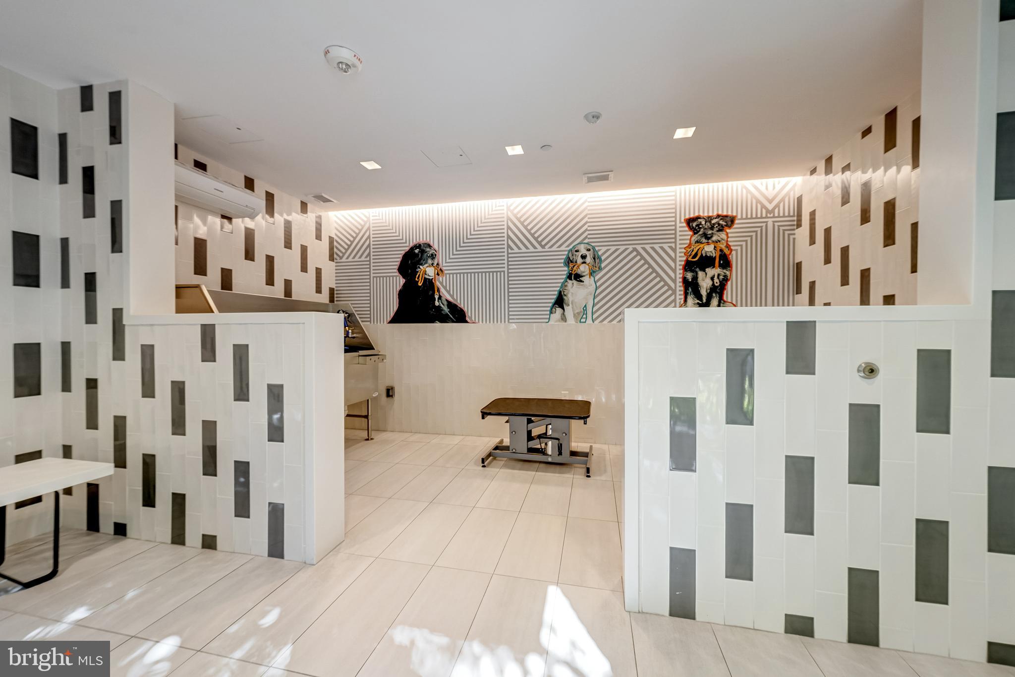 ROBINSON LANDING - Residential