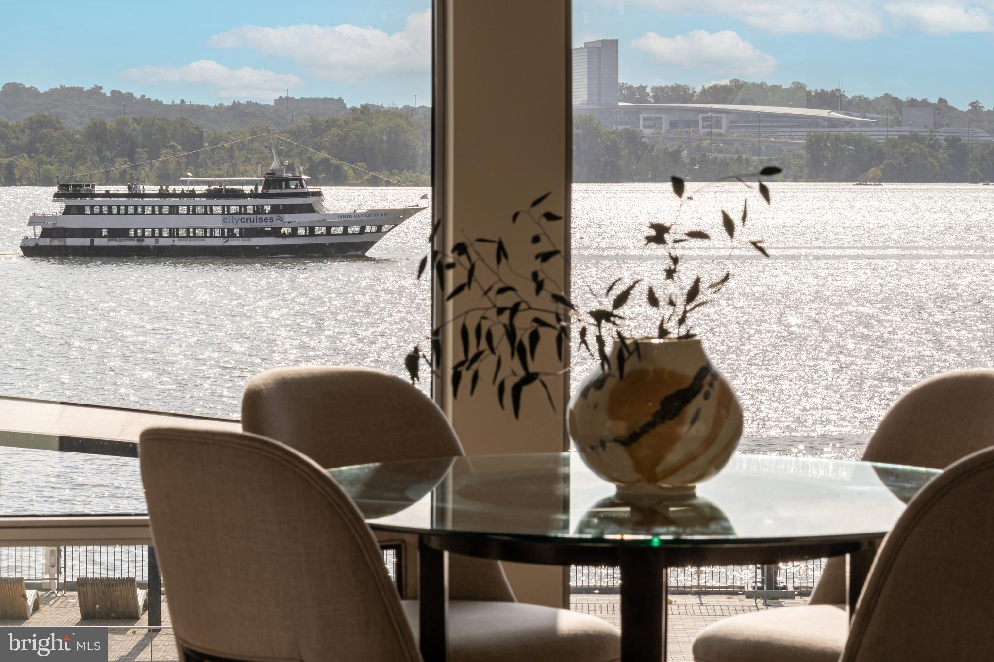 ROBINSON LANDING - Residential