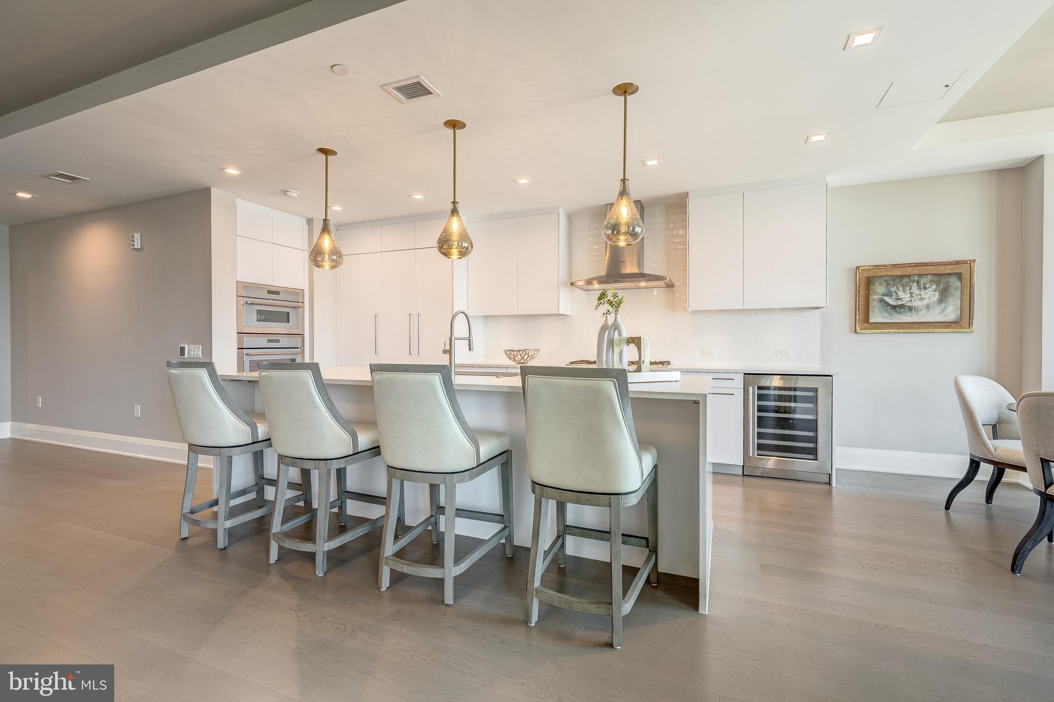 ROBINSON LANDING - Residential