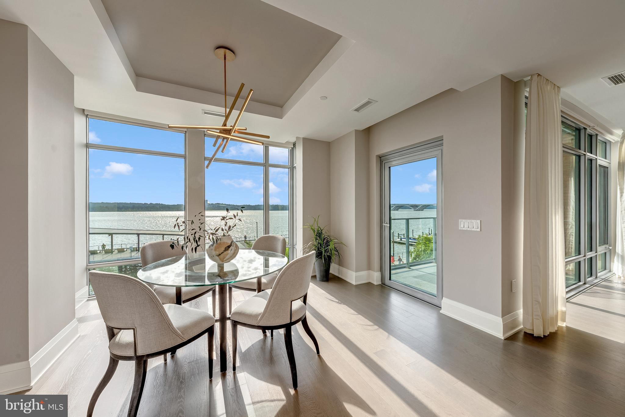 310 STRAND STREET 304