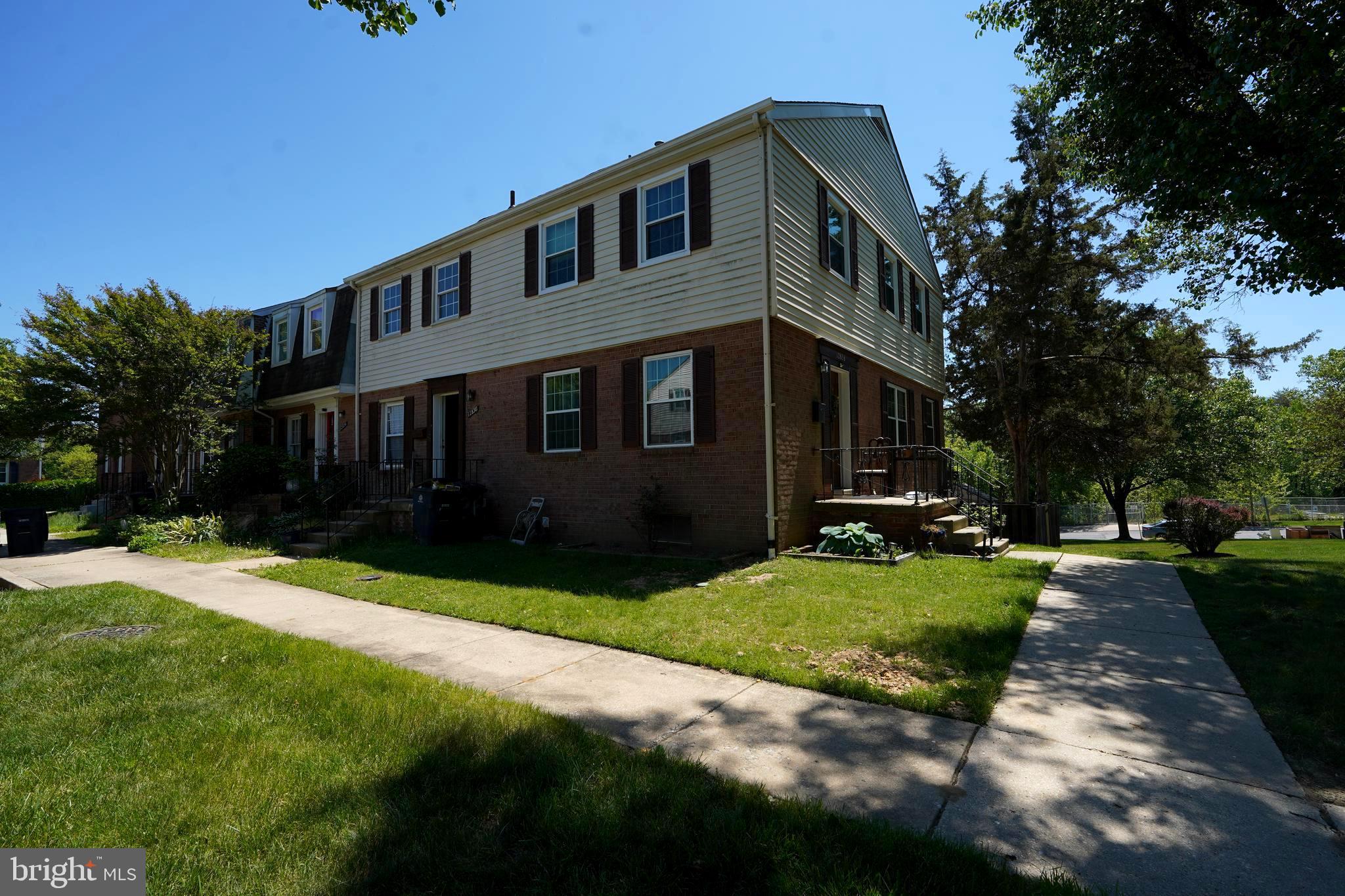 LAUREL - Residential