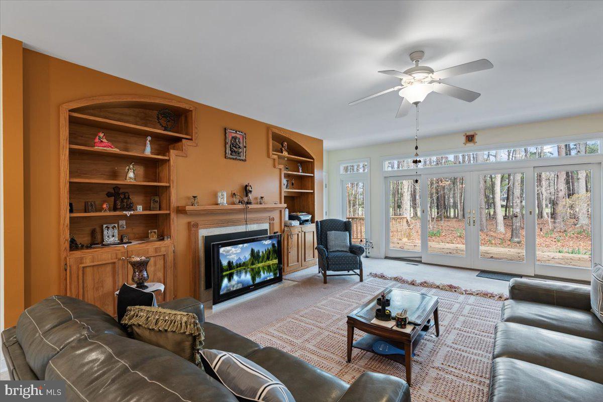 FAWN LAKE - Residential